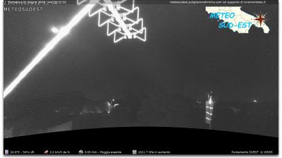 immagine della webcam nei dintorni di Torre Rossa: webcam Putignano