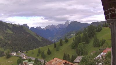 immagine della webcam nei dintorni di Colle Santa Lucia: webcam Selva di Cadore