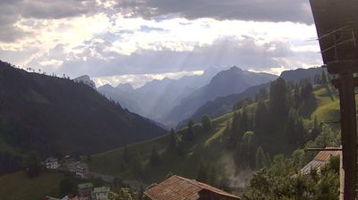 immagine della webcam nei dintorni di Masare': webcam Selva di Cadore