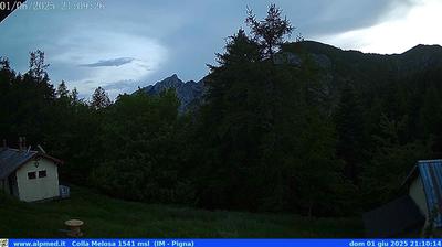 immagine della webcam nei dintorni di Ventimiglia: webcam Castel Vittorio