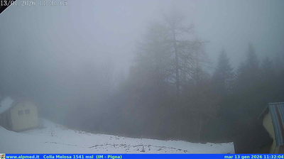 immagine della webcam nei dintorni di Dolcedo: webcam Castel Vittorio