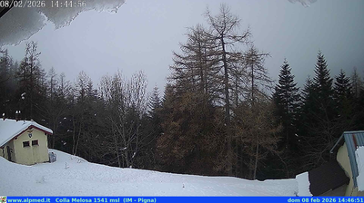 immagine della webcam nei dintorni di Ventimiglia: webcam Castel Vittorio