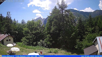 immagine della webcam nei dintorni di Briga Alta: webcam Castel Vittorio