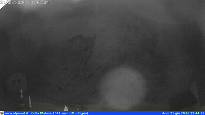 immagine della webcam nei dintorni di Cipressa: webcam Castel Vittorio