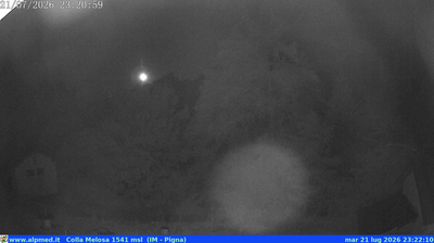 immagine della webcam nei dintorni di Bordighera: webcam Castel Vittorio