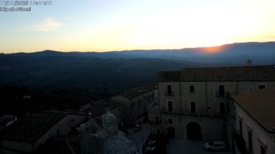 immagine della webcam nei dintorni di San Bartolomeo in Galdo: webcam Ripabottoni