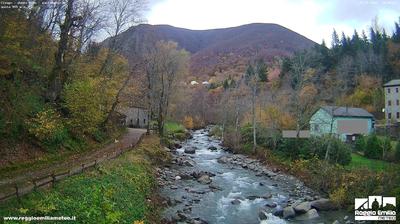 immagine della webcam nei dintorni di Coreglia Antelminelli: webcam Piandelagotti