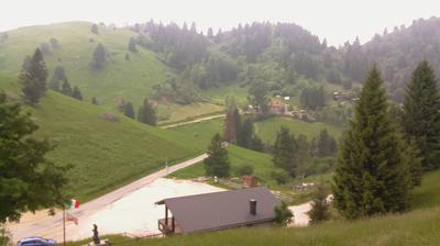 immagine della webcam nei dintorni di Valdobbiadene: webcam Revine Lago