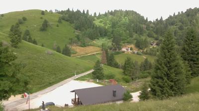 immagine della webcam nei dintorni di Farra d'Alpago: webcam Revine Lago
