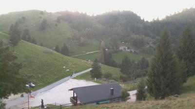 immagine della webcam nei dintorni di Santa Lucia di Piave: webcam Revine Lago