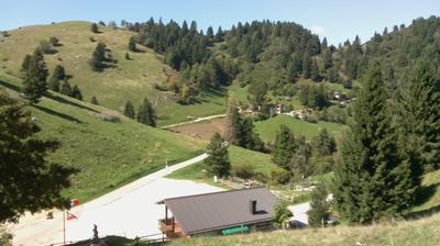 immagine della webcam nei dintorni di Segusino: webcam Revine Lago