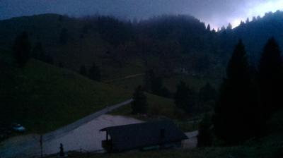 immagine della webcam nei dintorni di Farra d'Alpago: webcam Revine Lago