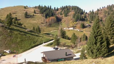 immagine della webcam nei dintorni di Combai: webcam Revine Lago
