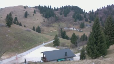 immagine della webcam nei dintorni di Pieve d'Alpago: webcam Revine Lago