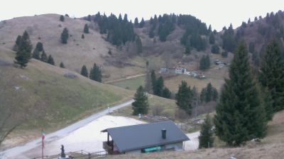 immagine della webcam nei dintorni di Vittorio Veneto: webcam Revine Lago