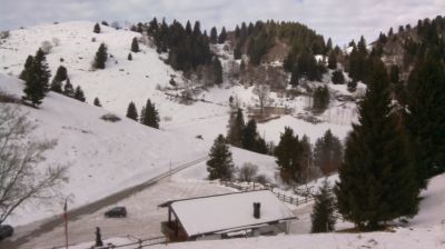 immagine della webcam nei dintorni di Pieve di Soligo: webcam Revine Lago