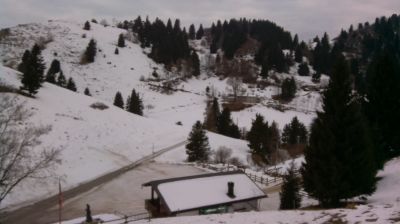 immagine della webcam nei dintorni di San Pietro di Feletto: webcam Revine Lago