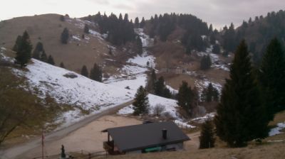 immagine della webcam nei dintorni di Combai: webcam Revine Lago