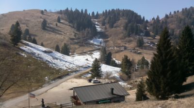 immagine della webcam nei dintorni di Monte Avena: webcam Revine Lago