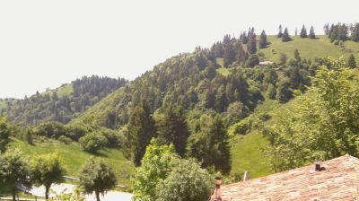 immagine della webcam nei dintorni di Nevegal: webcam Revine Lago
