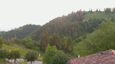 immagine della webcam nei dintorni di Miane: webcam Revine Lago