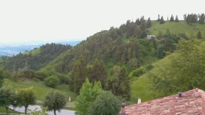 immagine della webcam nei dintorni di Alpe Nevegal: webcam Revine Lago