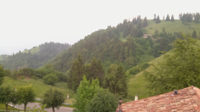 immagine della webcam nei dintorni di Nevegal: webcam Revine Lago