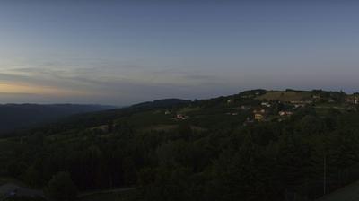 immagine della webcam nei dintorni di Carrù: webcam Niella Belbo