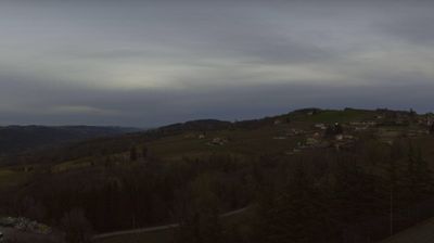immagine della webcam nei dintorni di Cerretto Langhe: webcam Niella Belbo