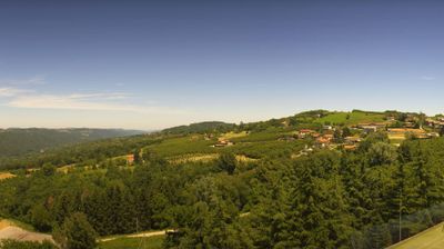 immagine della webcam nei dintorni di Cherasco: webcam Niella Belbo