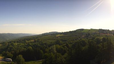immagine della webcam nei dintorni di Serravalle Langhe: webcam Niella Belbo