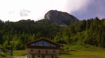 immagine della webcam nei dintorni di Santo Stefano di Cadore: webcam Forni di Sopra