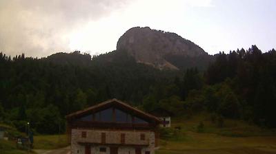 immagine della webcam nei dintorni di Forni Avoltri: webcam Forni di Sopra