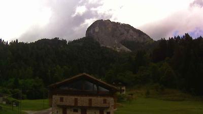 immagine della webcam nei dintorni di Padola: webcam Forni di Sopra