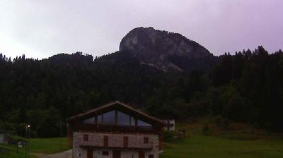 immagine della webcam nei dintorni di Sappada: webcam Forni di Sopra