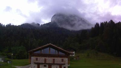 immagine della webcam nei dintorni di Padola: webcam Forni di Sopra