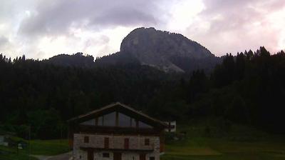immagine della webcam nei dintorni di Sauris: webcam Forni di Sopra