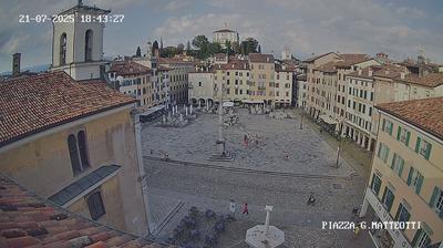 immagine della webcam nei dintorni di Tarcento: webcam Udine