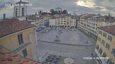 immagine della webcam nei dintorni di San Pietro al Natisone: webcam Udine