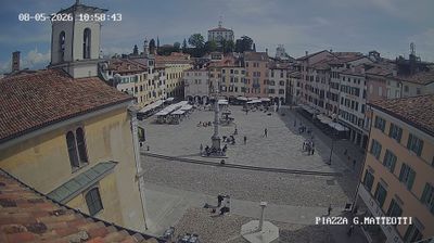 immagine della webcam nei dintorni di San Giovanni al Natisone: webcam Udine