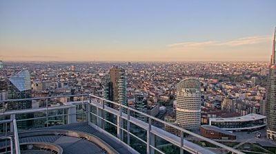 immagine della webcam nei dintorni di Milano Pasquirolo: webcam Milano Centro Direzionale