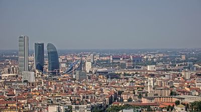 immagine della webcam nei dintorni di Milano Cappuccio: webcam Milano Centro Direzionale