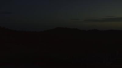 immagine della webcam nei dintorni di Sinio: webcam Cerretto Langhe