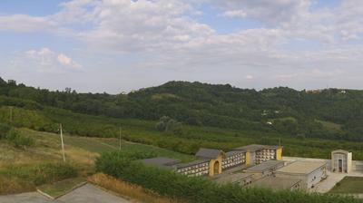 immagine della webcam nei dintorni di Bene Vagienna: webcam Cerretto Langhe