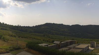 immagine della webcam nei dintorni di Albaretto della Torre: webcam Cerretto Langhe