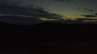 immagine della webcam nei dintorni di Costigliole d'Asti: webcam Cerretto Langhe