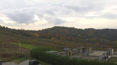immagine della webcam nei dintorni di Ceva: webcam Cerretto Langhe