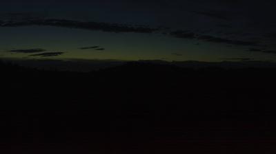 immagine della webcam nei dintorni di Millesimo: webcam Cerretto Langhe