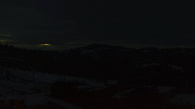 immagine della webcam nei dintorni di Cossano Belbo: webcam Cerretto Langhe