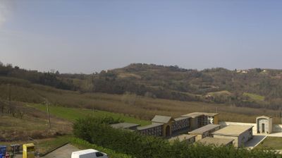 immagine della webcam nei dintorni di Niella Belbo: webcam Cerretto Langhe